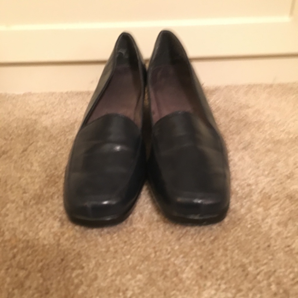 Aerology Navy blue Comfort loafers size 12.